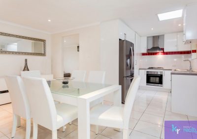 10 Lapwing Street, Hallett Cove - 10
