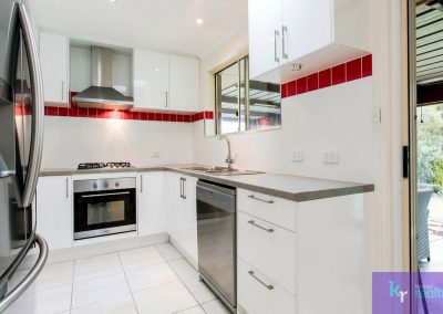 10 Lapwing Street, Hallett Cove - 11